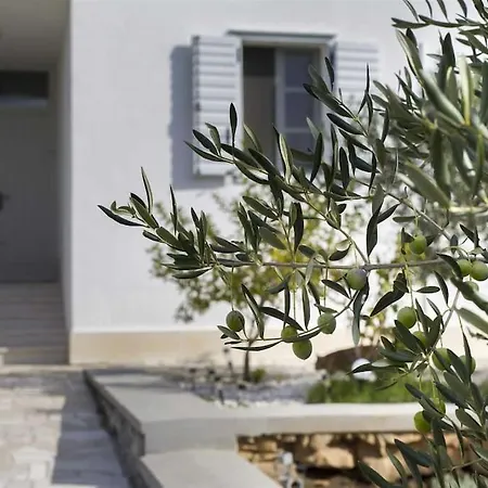 Villa Whispering Bay *